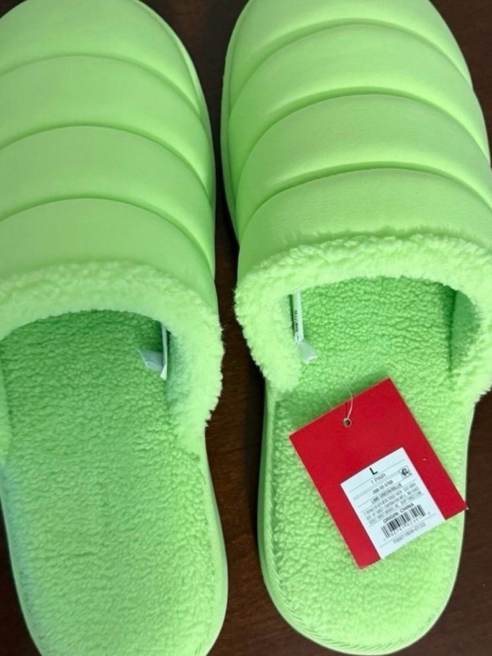 Wondershop Lime Green Cozy Fleece Slip-On Slippers